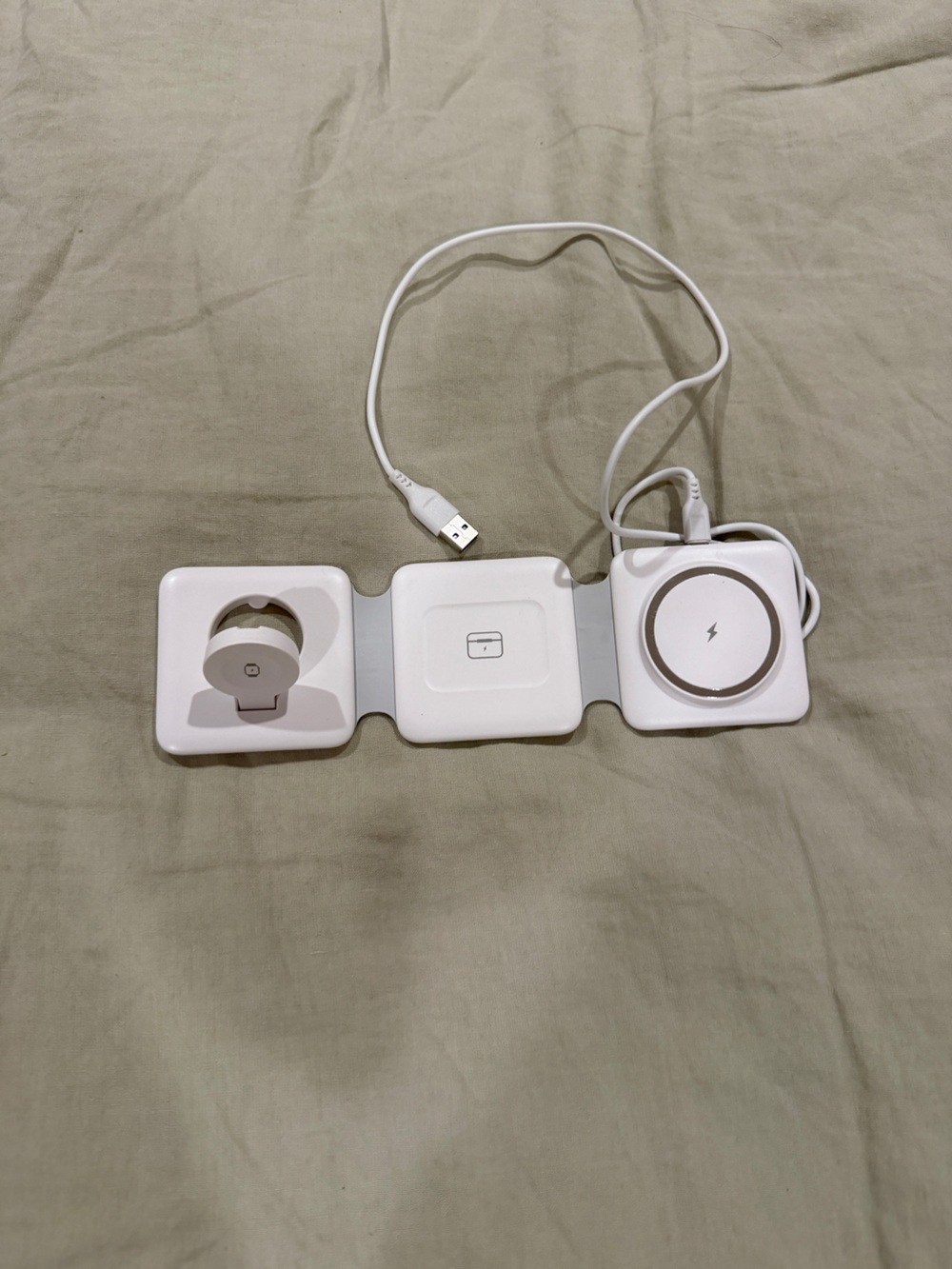 3-in-1 Wireless Charging Station Dock - White